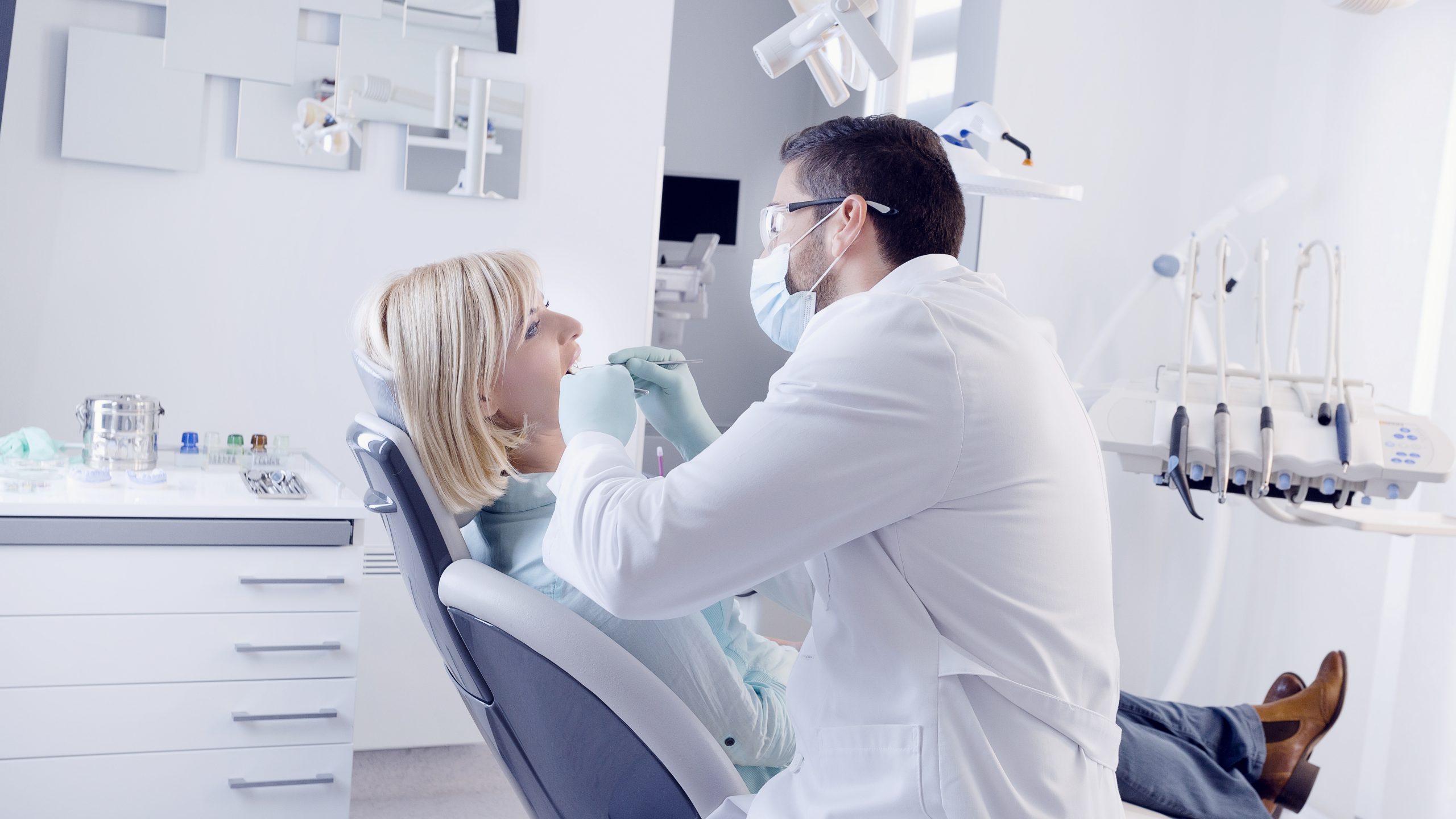 Dentist in Rialto, CA